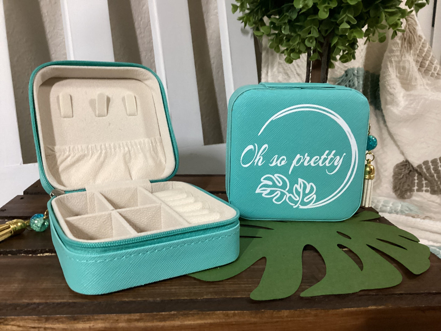 Jewelry Boxes - "Oh so pretty"